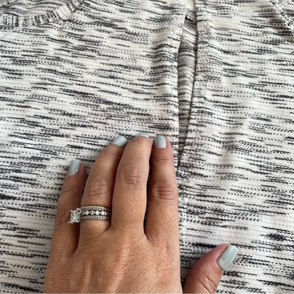 Lululemon Salute the Sun Singlet II Tiger Space Dye Black White Racerback Tank - Picture 5 of 9